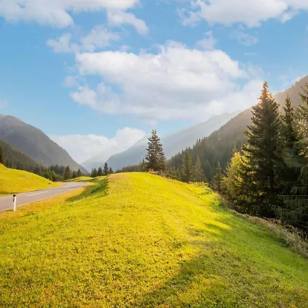 Apartment A Luxuriously Furnished, Spacious Holiday Near The Ski Lift *
