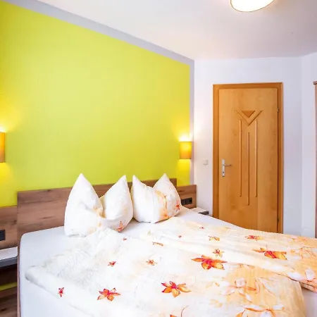 A Luxuriously Furnished, Spacious Holiday Near The Ski Lift Apartment Kappl (Landeck)