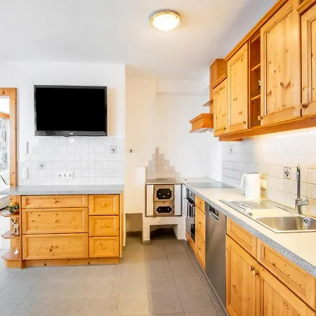 A Luxuriously Furnished, Spacious Holiday Near The Ski Lift