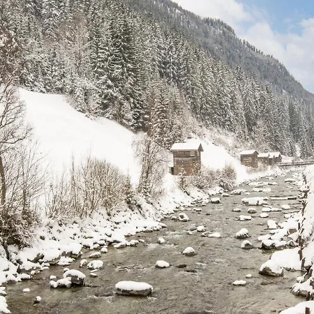 Apartment A Luxuriously Furnished, Spacious Holiday Near The Ski Lift